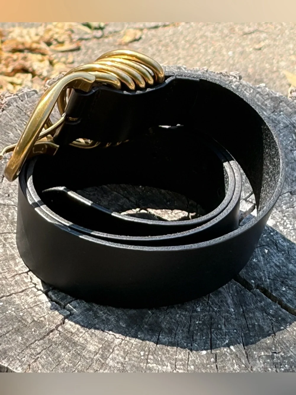 Women’s Black Leather Belt with Brass Gold Multi Ring NWOT SZ S